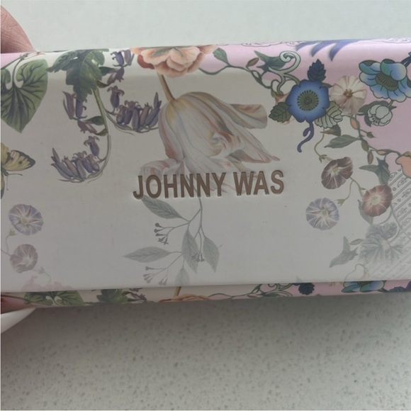 Johnny Was Glass Case - Picture 6 of 7